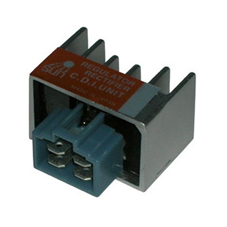 Régulateur de tension 12V 4 cosses – Yamaha Jog R, BW’S, CBF125 (2002-2017) – SGR SH671-12