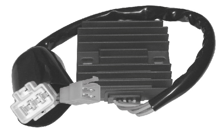 Régulateur de tension – Honda CBR900RR Fireblade SC44 (2000-2001) – SGR – SH678C-13 – 31600-MCJ-641