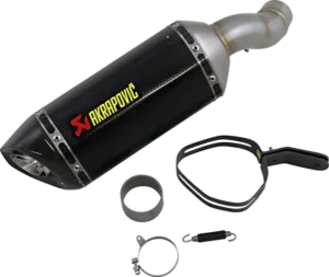 Silencieux Slip-On pour Kawasaki Z 900 (2020-2024) – Fibre de Carbone – Akrapovic